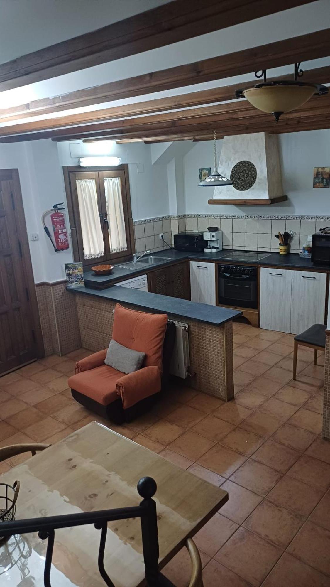 Hostal Casas Alcala Alcala del Jucar Habitación foto